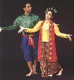Southern Thai men's and women's dresses